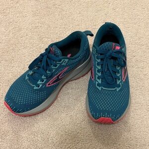 Brooks Levitate 5 Sneakers